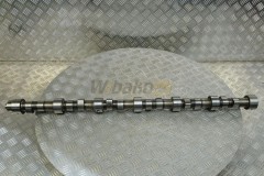 Camshaft  D926