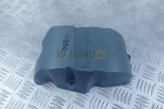 Cylinder head cover  D9508