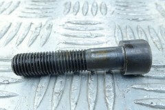 Camshaft screw  D9406