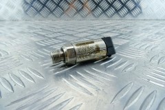 Oil pressure sensor  D936