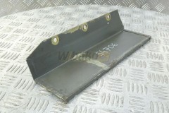 Exhaust manifold cover  D9408