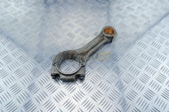 Connecting rod  D916