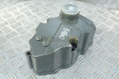 Cylinder head cover  D936