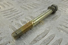 Valve cover screw  D904