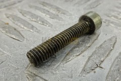 Pressure ring screw  D904